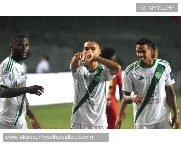 亚冠激战巴格达对决吉达国民争夺荣耀与晋级机会