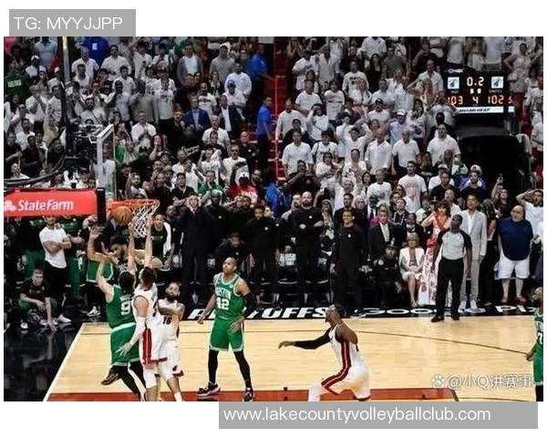 勇士与雷霆激战抢七决胜局直播盛况全程回顾与精彩瞬间分析