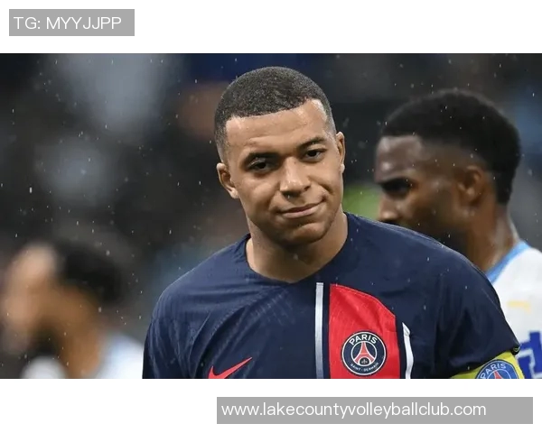 姆巴佩欧冠夜三球成英雄赛后言辞透露未来去向已定